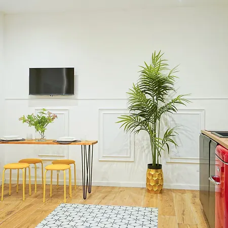 Lux Neapolis Apartment