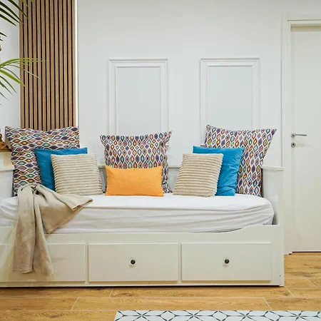 Lux Neapolis Apartment * Neapol