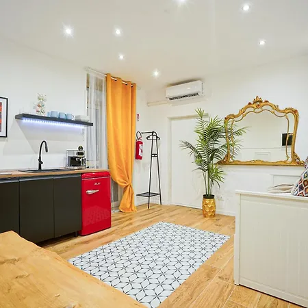 Apartament Lux Neapolis Apartment Neapol