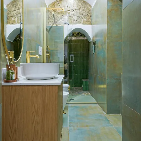 Lux Neapolis Apartment *